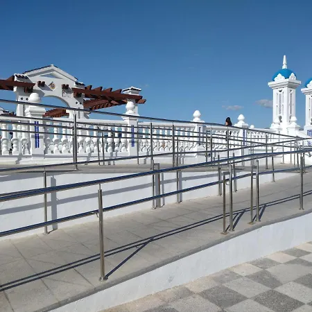 شقة Living Benidorm. Playa Levante بينايدورم