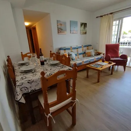 Living Benidorm. Playa Levante شقة بينايدورم