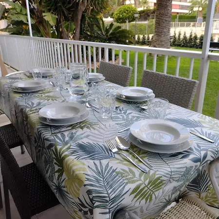 Living Benidorm. Playa Levante شقة