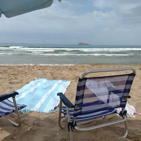 Living Benidorm. Playa Levante * بينايدورم